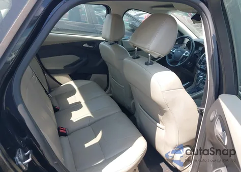 2012 Ford Focus Sel z USA, uszkodzony, nr VIN 1FAHP3H27CL402354